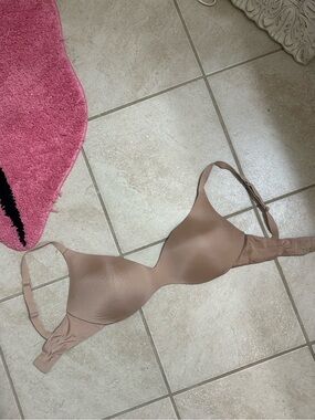 Skims Nude Light Brown T-Shirt Bra
